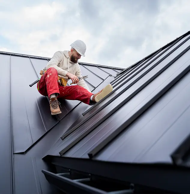Reliable Roof Eaves Repair Company in Lakewood, WA: Protecting Your Home's Edge