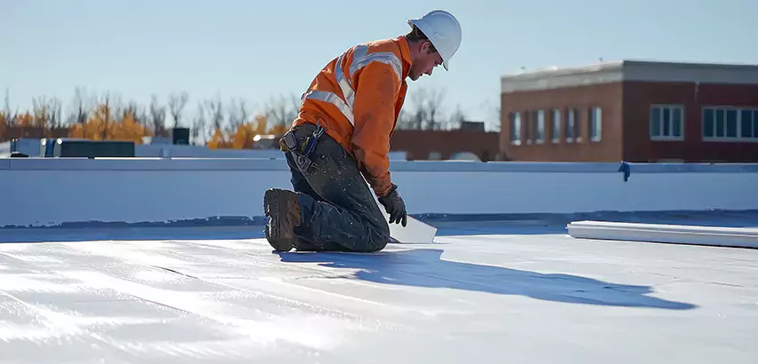 Professional Flat Roofing Services in Lakewood, WA
