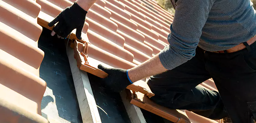 Professional Tile Roof Restoration Services in Lakewood, WA