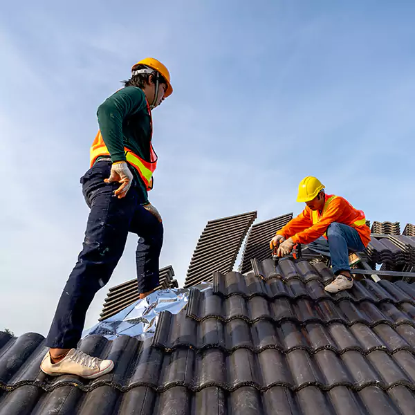 Why Lakewood, WA Property Owners Trust Lakewood Roofing Pro for Emergency Roof Repair?